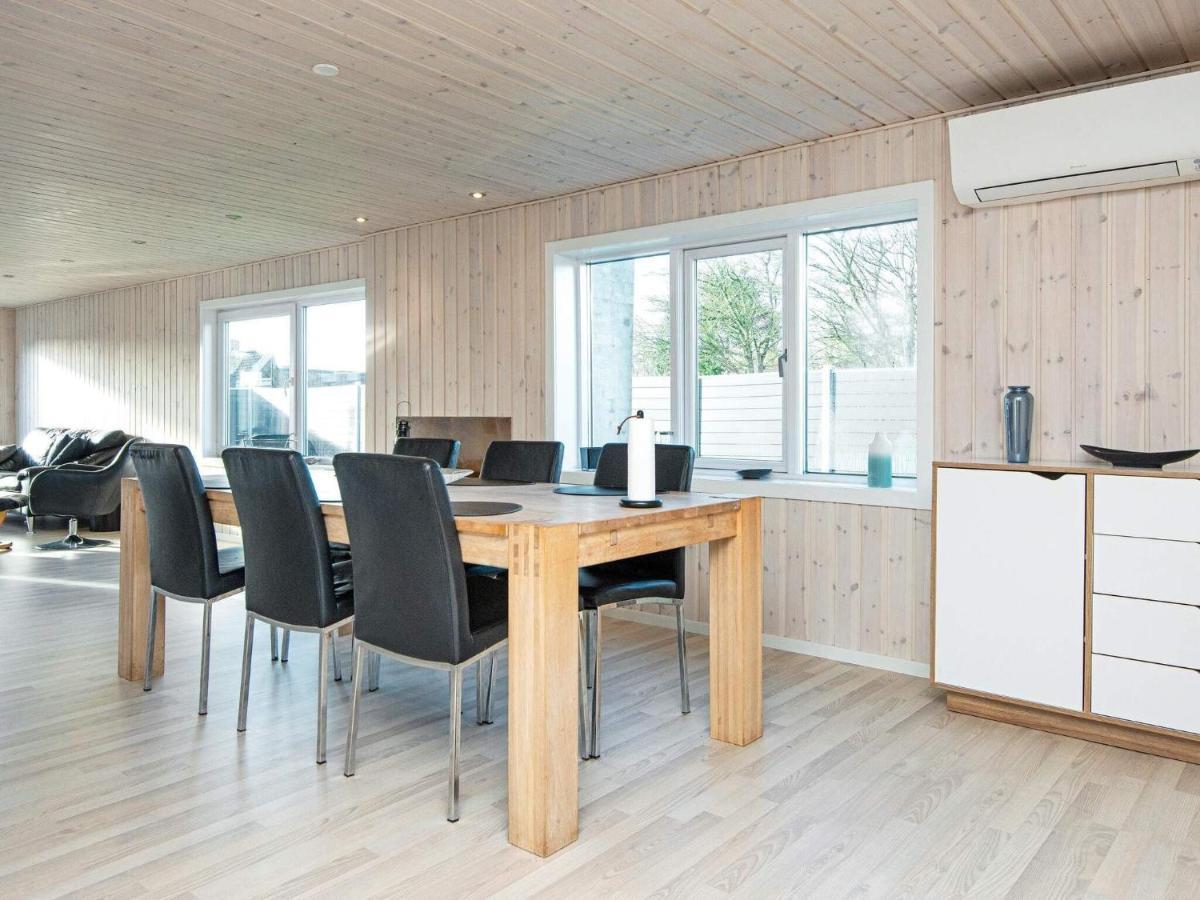 Two-Bedroom Holiday Home In Borkop 9 Egeskov  외부 사진